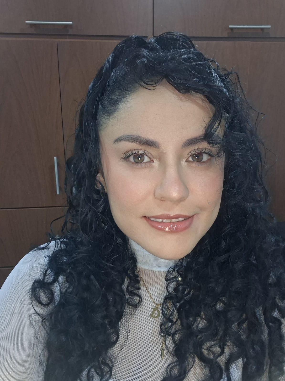 Dana Robayo Profile Picture